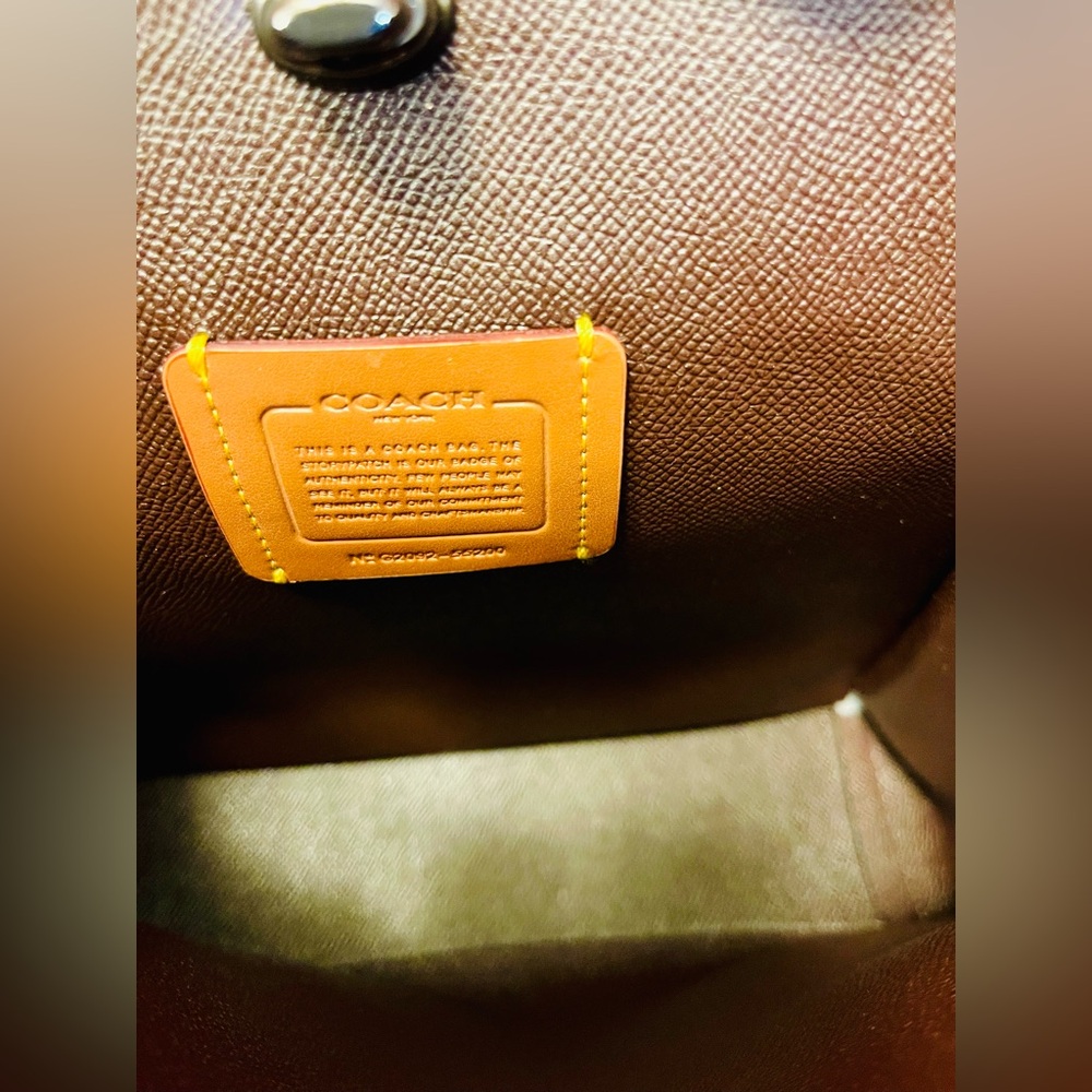Coach Gray Leather Shoulder Bag - Picture 8 of 10